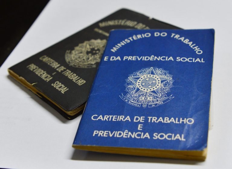 São mais de 500 profissões com vagas disponíveis