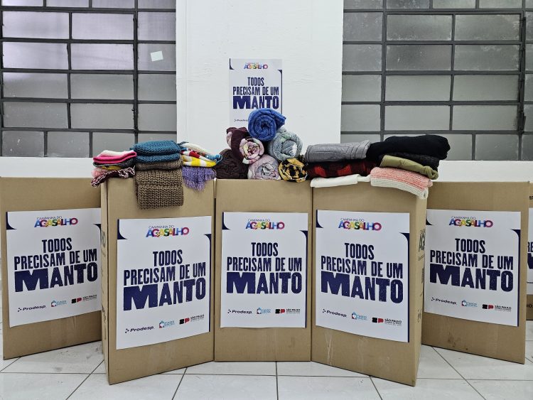 A campanha também aceita doações específicas de itens de inverno como toucas, luvas e meias