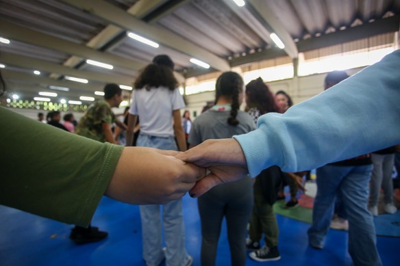 Alunos voltam às aulas