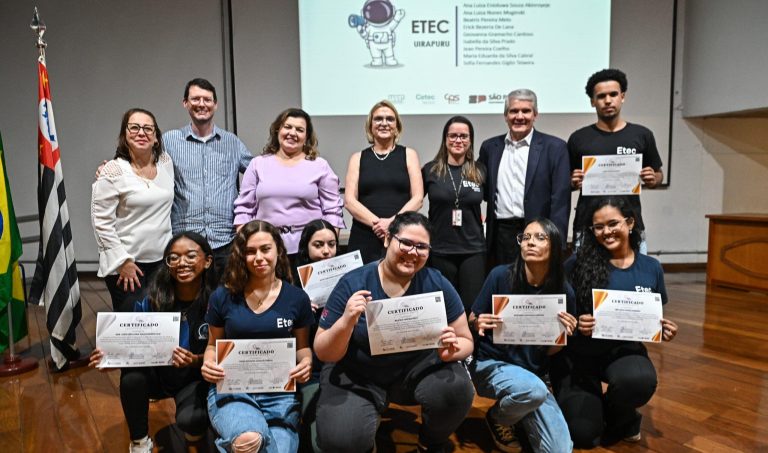 Estudantes da Etec Uirapuru