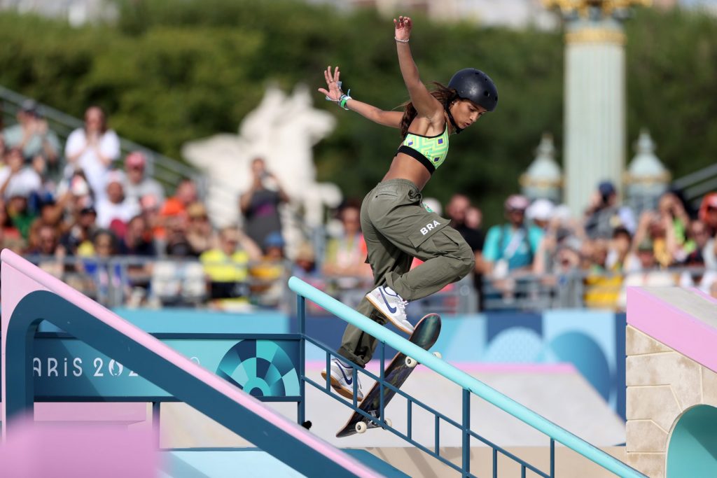 Skate street-Rayssa Leal (