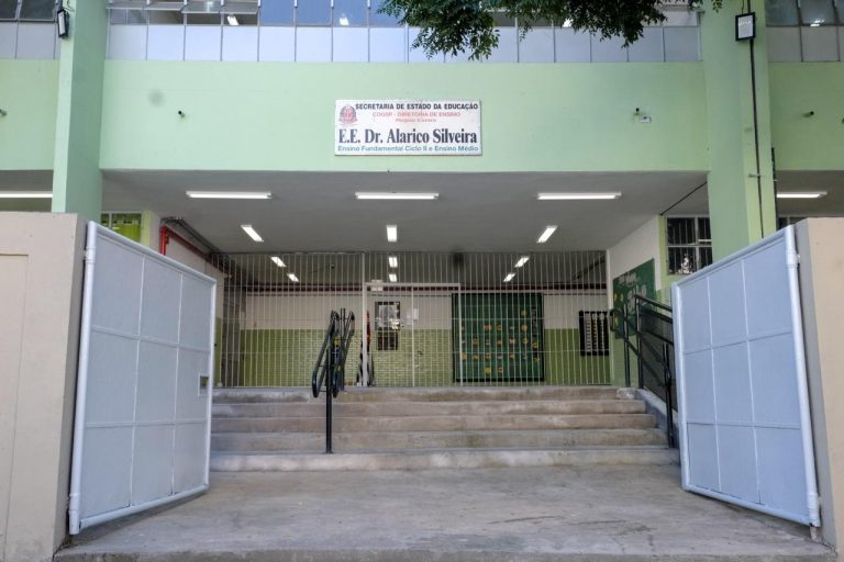 Escolas de SP recebem mais R$ 115 milhões para pintura
