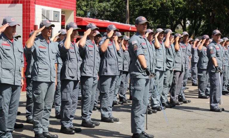 Corpo de Bombeiros está na linha de frente em ocorrências de desastres naturais – como as ocasionadas pelas fortes chuvas ou calor extremo –, e outros tipos de acidentes. Foto: Divulgação/Governo de SP.