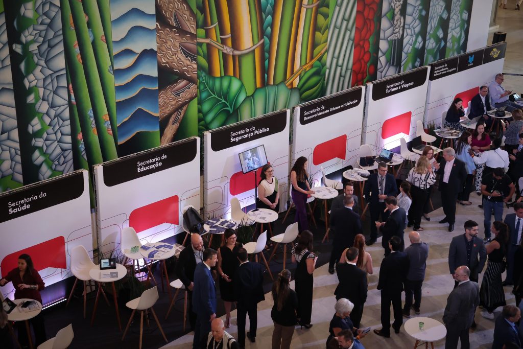 Prefeitos fazem 'intensivão' no Palácio dos Bandeirantes para conhecer programas