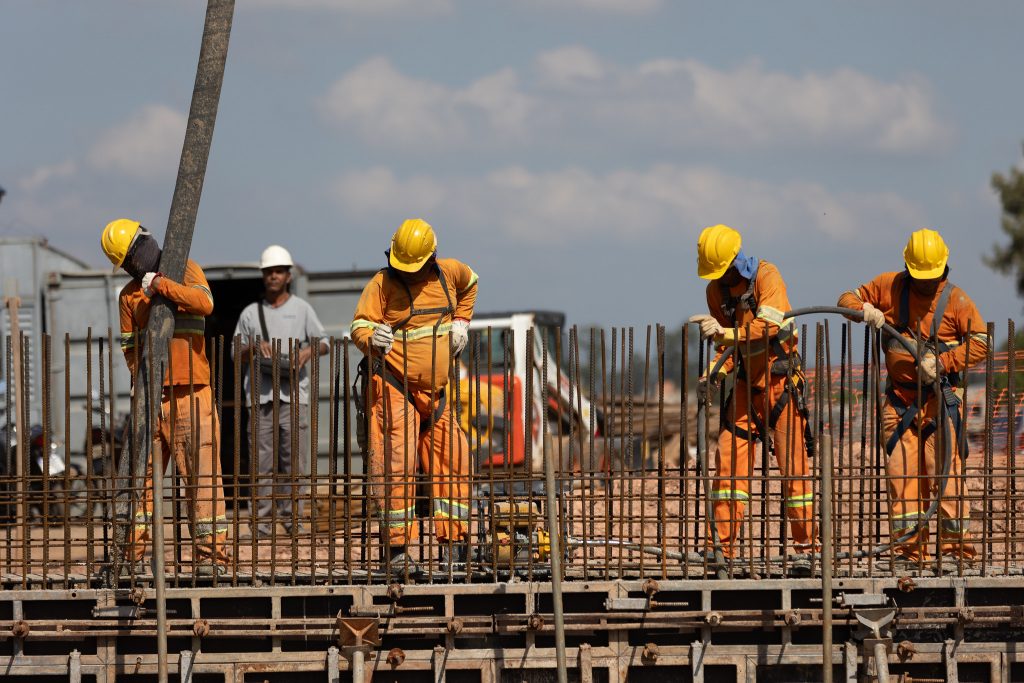 SP Pra Toda Obra já soma R$ 30 bilhões em investimentos, com projeção de gerar 252 mil empregos em todo o estado
