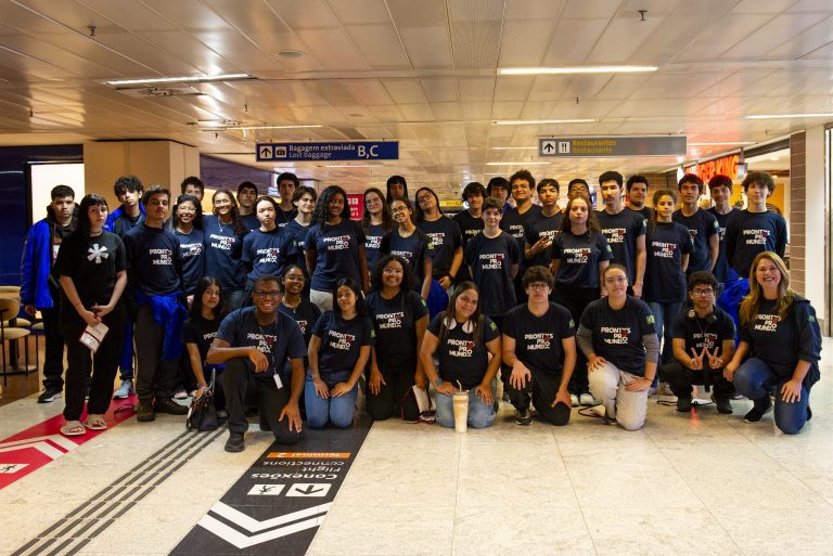 Alunos do Prontos pro Mundo