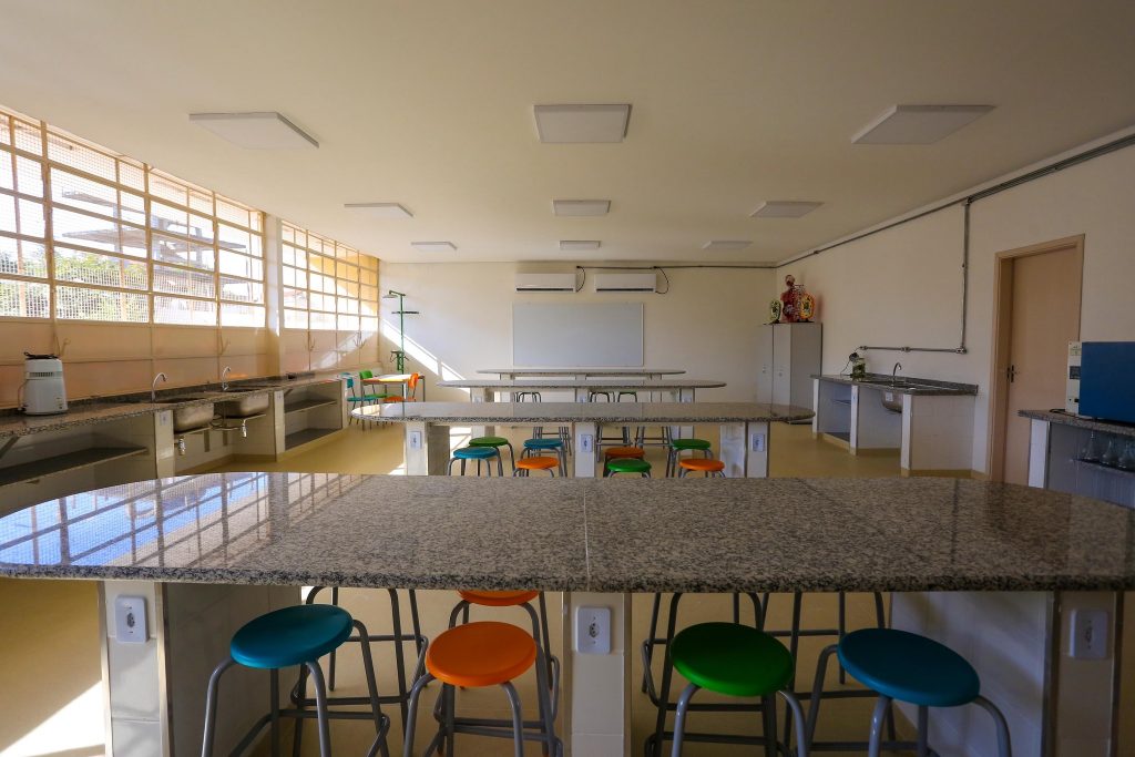 Escola Estadual Nicota Soares, em Itapeva, passou por reforma
