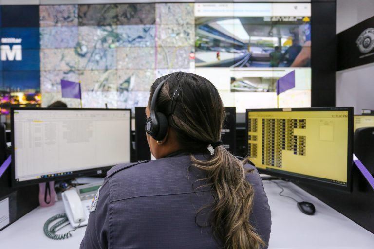 Tecnologia pela vida: como a inovação transformou o atendimento às mulheres vítimas de violência em São Paulo