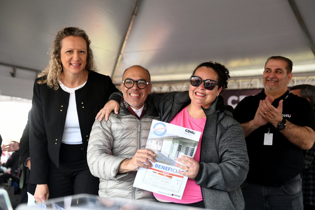 sorteio de casas da CDHU