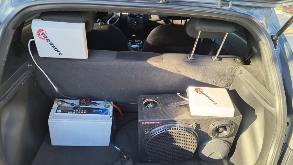 Polícia desativa central móvel do ‘golpe do sms’ e prende motorista na zona leste de SP