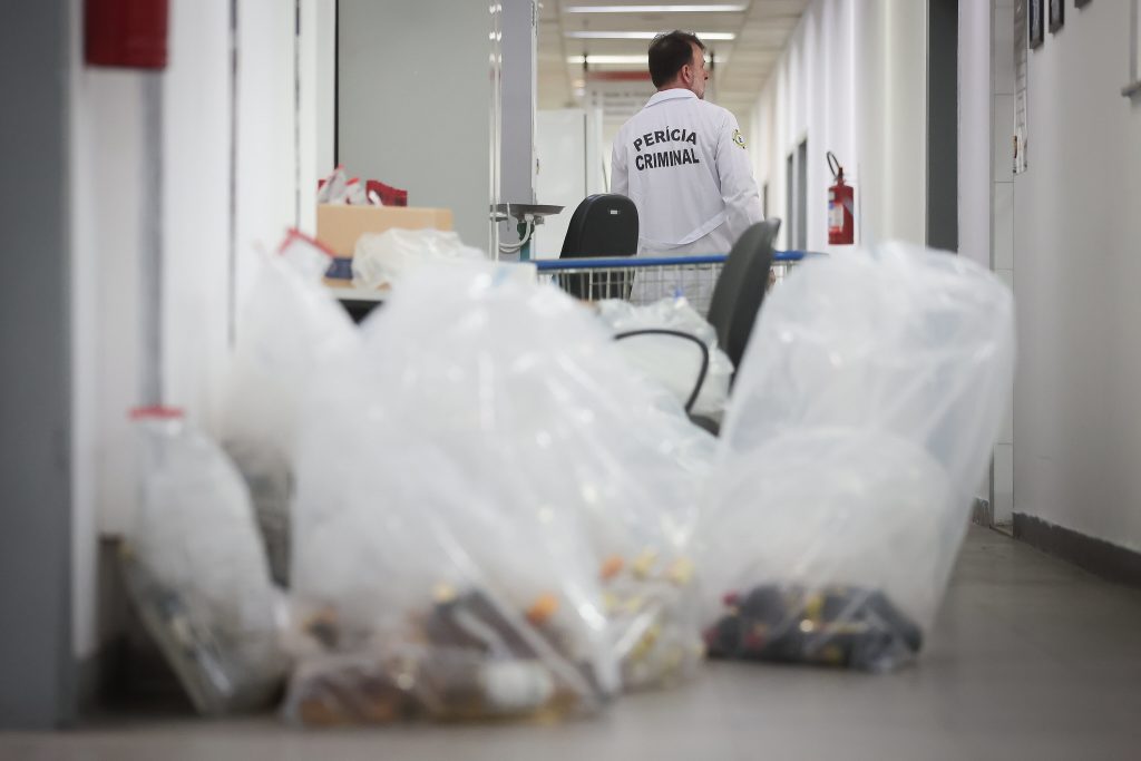 Garrafas apreendidas - Metanol