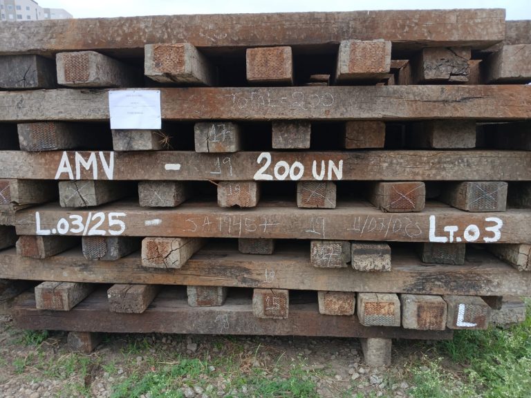 Leilão de inservíveis da CPTM