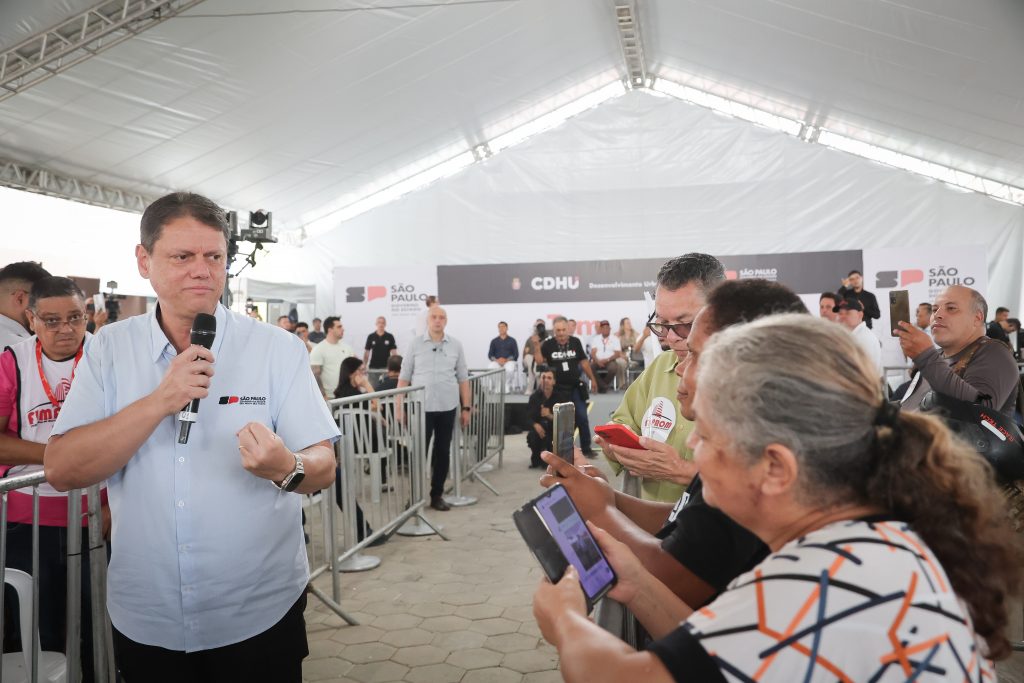 Governador Tarcísio de Freitas em entrega de unidades habitacionais em Capão Redondo, zona sul da capital. Foto: Pablo Jacob/Governo de SP